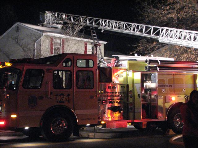 Macbeth Way House Fire 03/11/2007